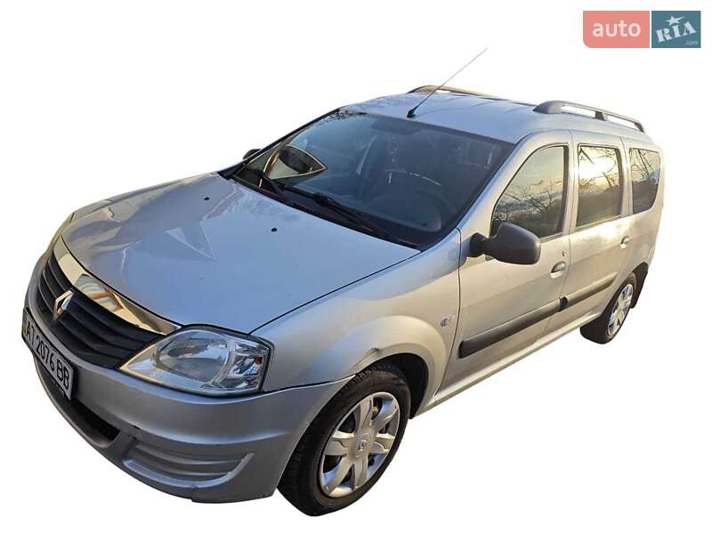 Универсал Renault Logan 2010 в Ивано-Франковске