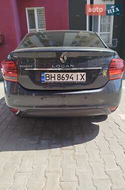 Седан Renault Logan 2019 в 