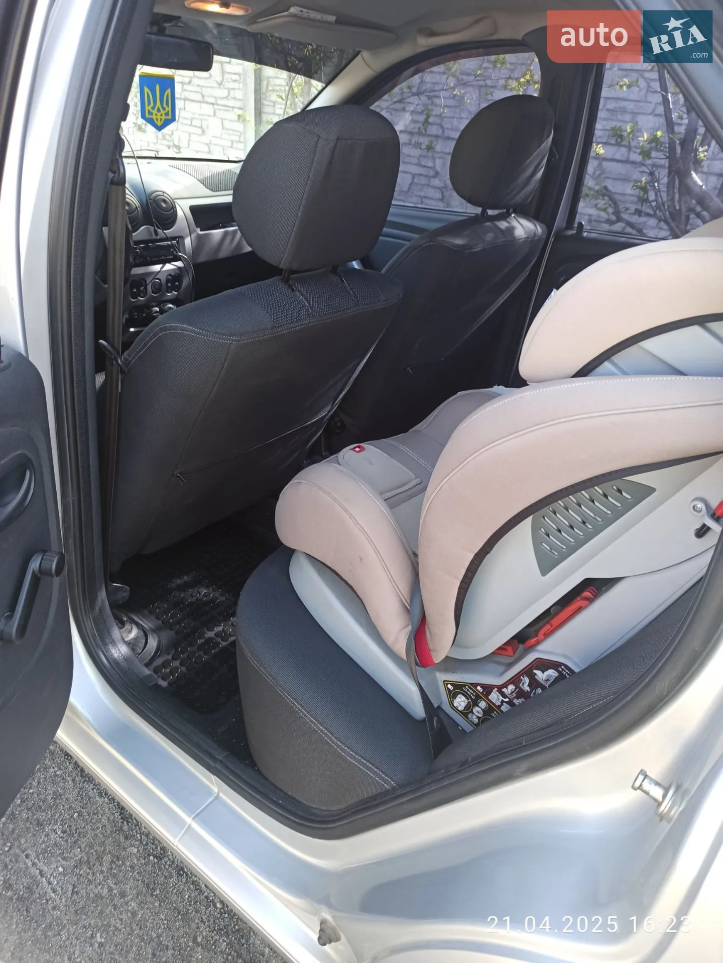 2012 Renault Logan - мініатюра 16