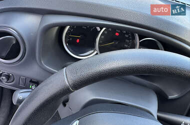 Седан Renault Logan 2019 в 