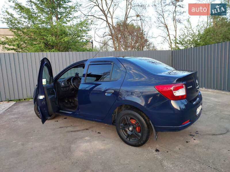 Седан Renault Logan 2015 в Лозовой