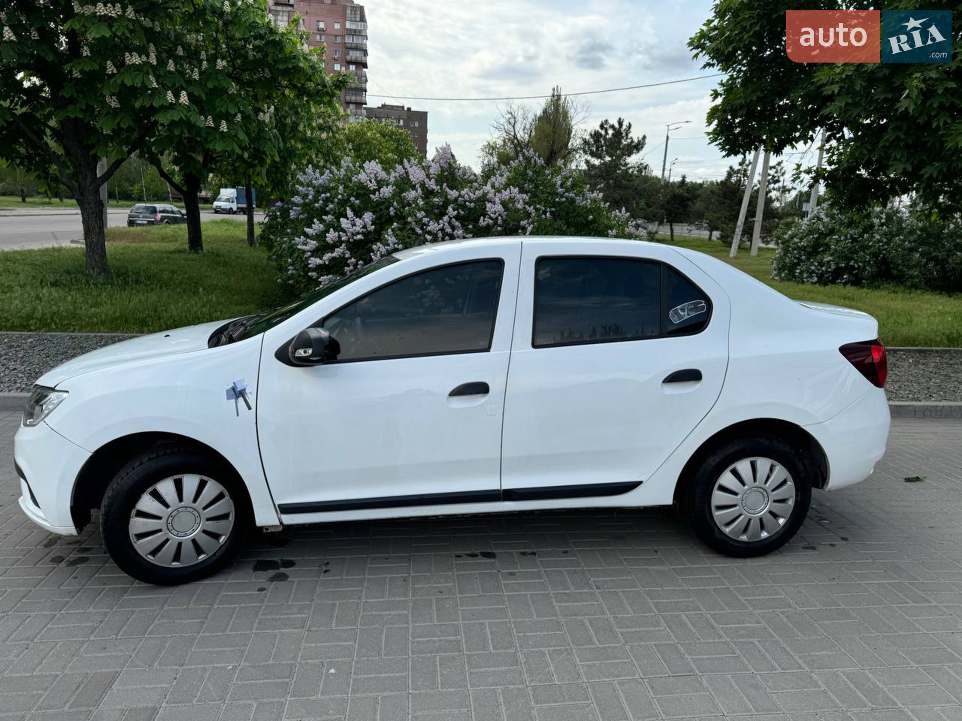 2019 Renault Logan - мініатюра 5