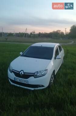 Седан Renault Logan 2013 в 