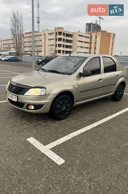 Седан Renault Logan 2009 в 