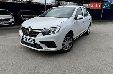 Седан Renault Logan 2021 в Киеве