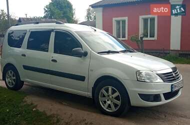 Универсал Renault Logan 2012 в 