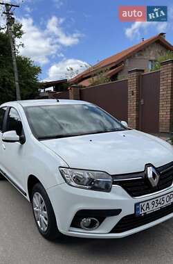 Седан Renault Logan 2017 в Киеве