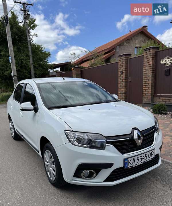 Renault Logan 2017