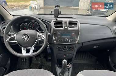 Седан Renault Logan 2018 в 
