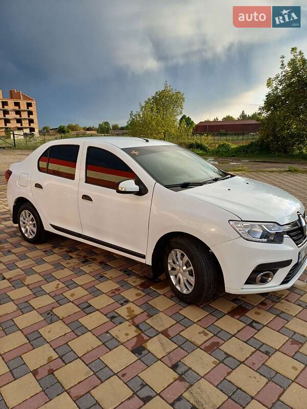 Седан Renault Logan 2017 в Ладижині