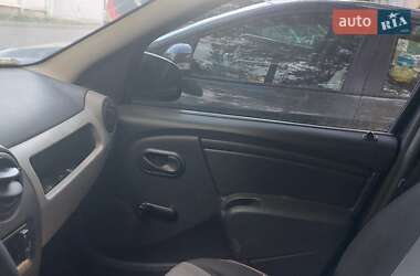 Седан Renault Logan 2009 в Чернигове