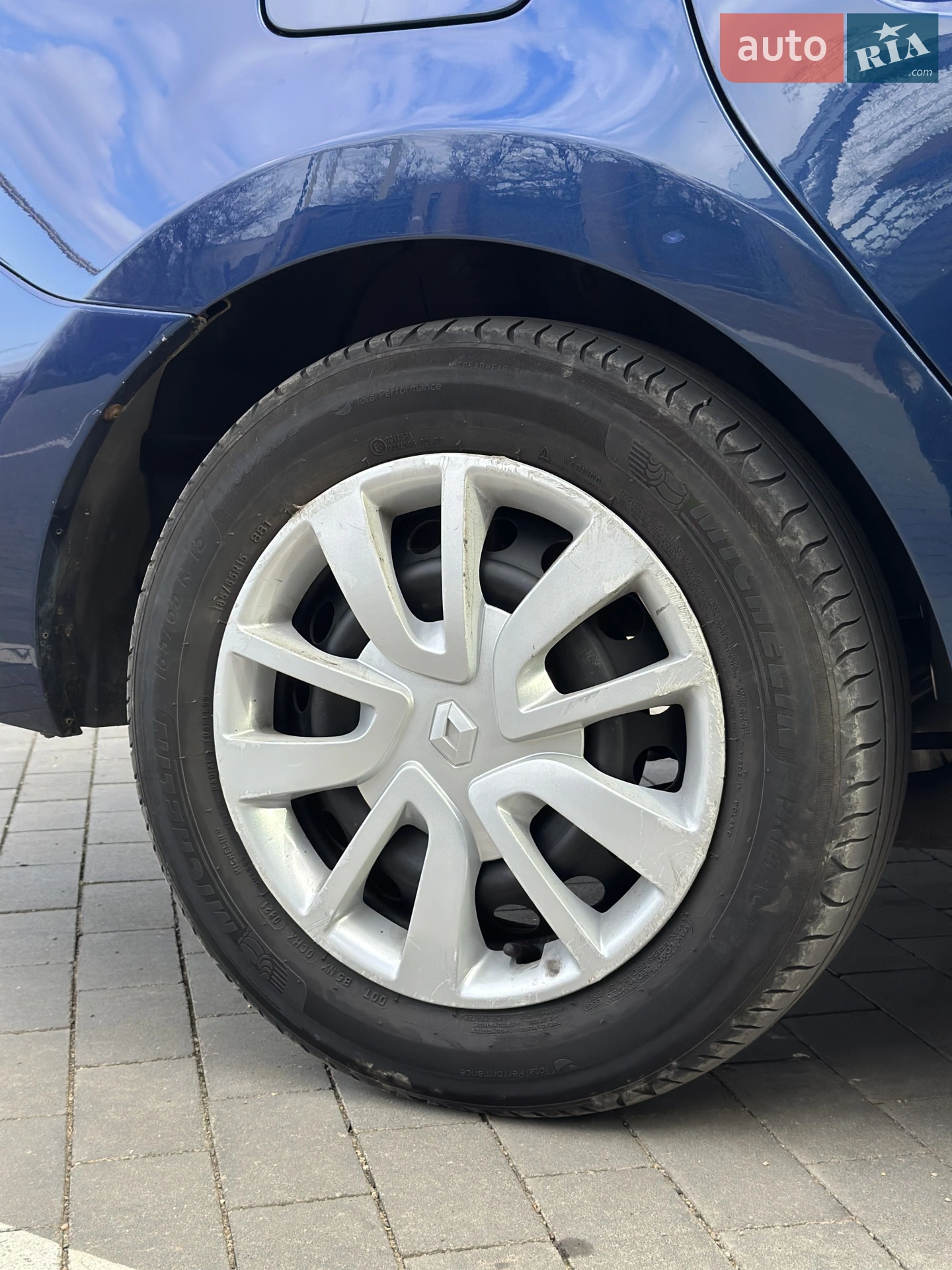 2017 Renault Logan - мініатюра 12
