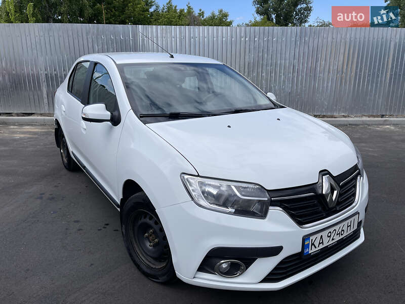 Renault Logan 2021
