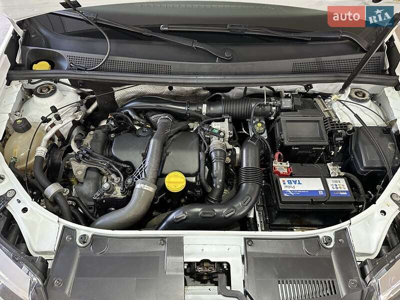 Универсал Renault Logan 2019 в Умани