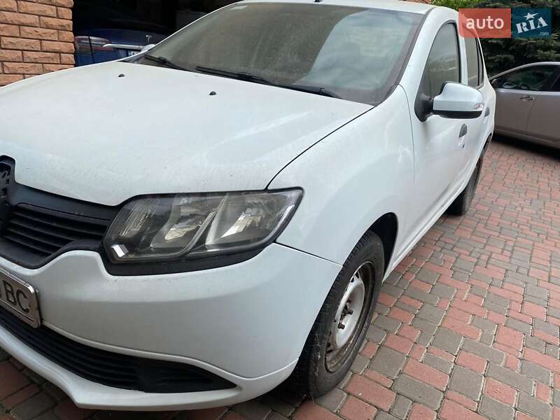 Седан Renault Logan 2016 в Киеве