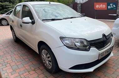 Седан Renault Logan 2016 в Киеве