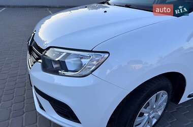 Седан Renault Logan 2019 в 