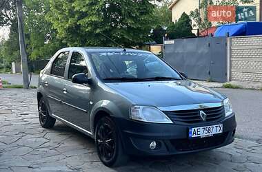 Седан Renault Logan 2010 в Дніпрі