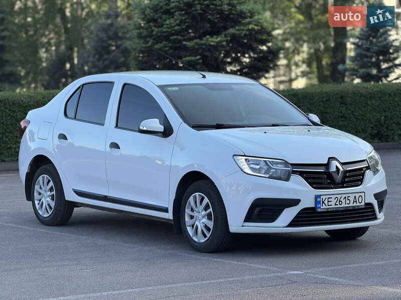 Renault Logan 2017