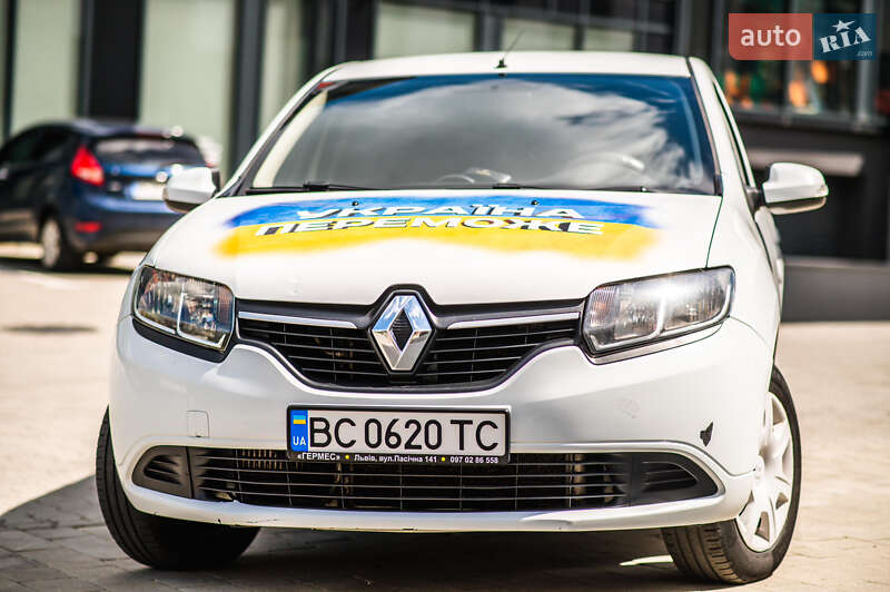 Седан Renault Logan 2015 в Львове