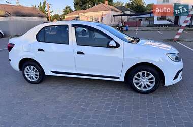 Седан Renault Logan 2019 в 