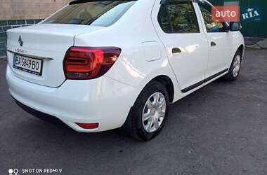 Седан Renault Logan 2016 в 
