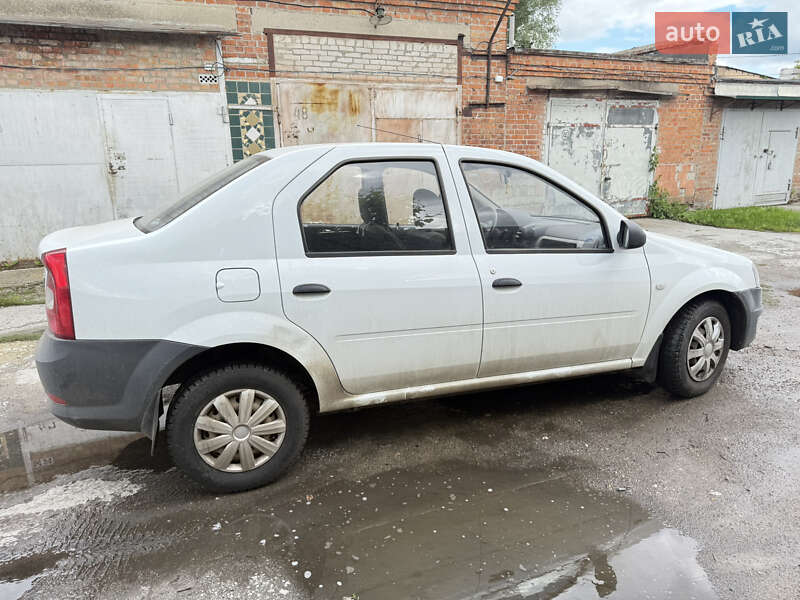 Седан Renault Logan 2012 в Білій Церкві