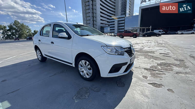 Седан Renault Logan 2018 в Києві