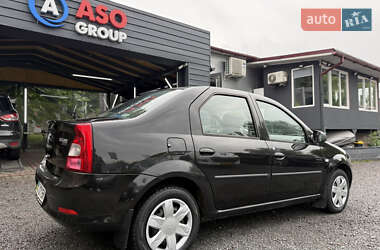 Седан Renault Logan 2011 в 