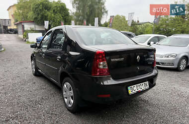 Седан Renault Logan 2011 в 