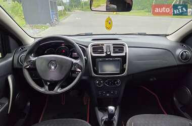 Седан Renault Logan 2016 в 