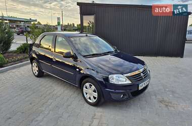Седан Renault Logan 2012 в Вінниці