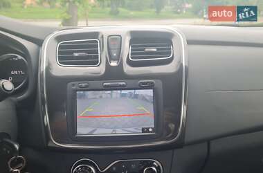 Седан Renault Logan 2020 в 