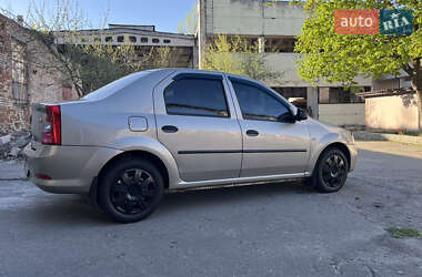 Седан Renault Logan 2010 в Кривом Озере