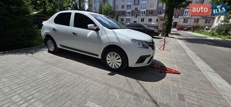 Седан Renault Logan 2017 в Запоріжжі