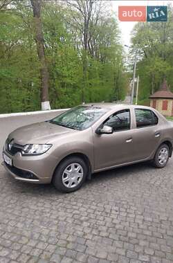 Седан Renault Logan 2015 в 