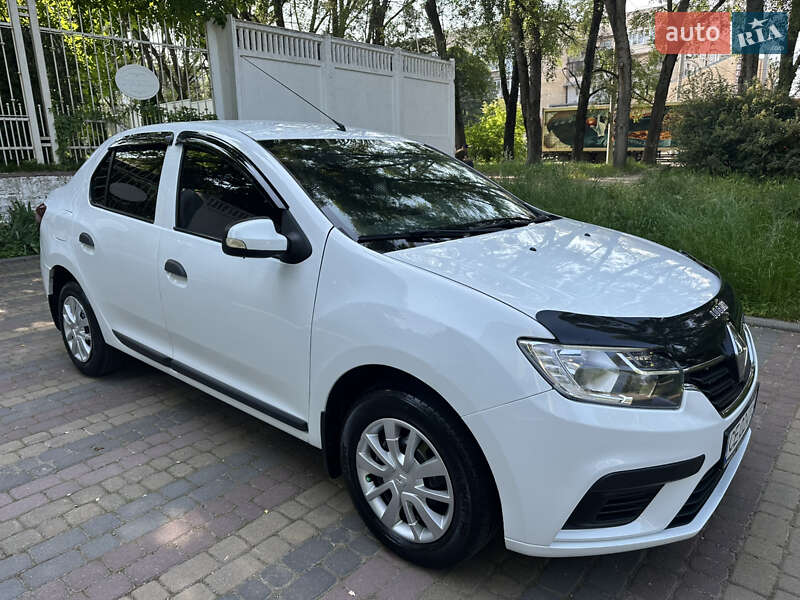 Седан Renault Logan 2019 в Черновцах