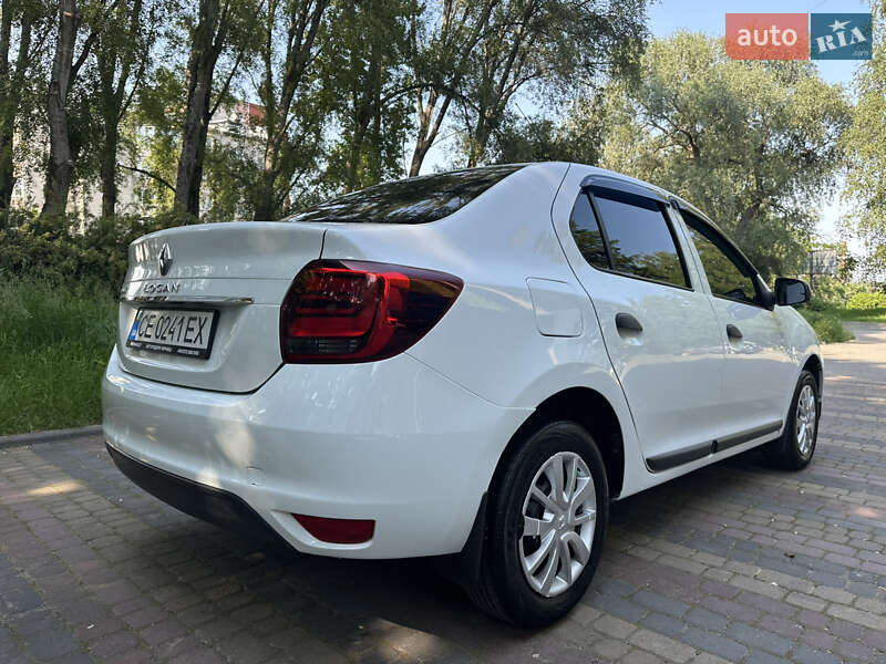 Седан Renault Logan 2019 в Черновцах