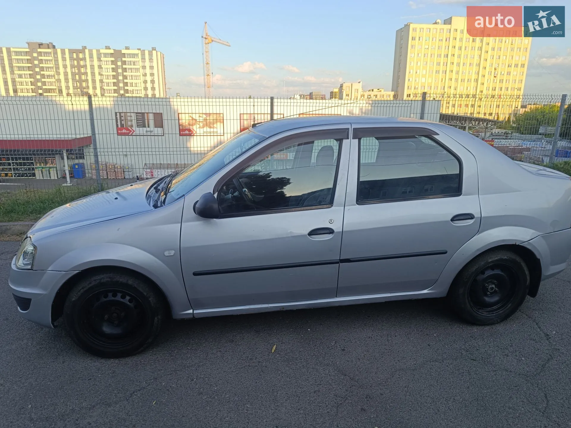2010 Renault Logan - мініатюра 61
