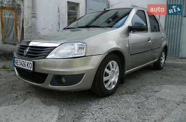 Седан Renault Logan 2011 в Днепре