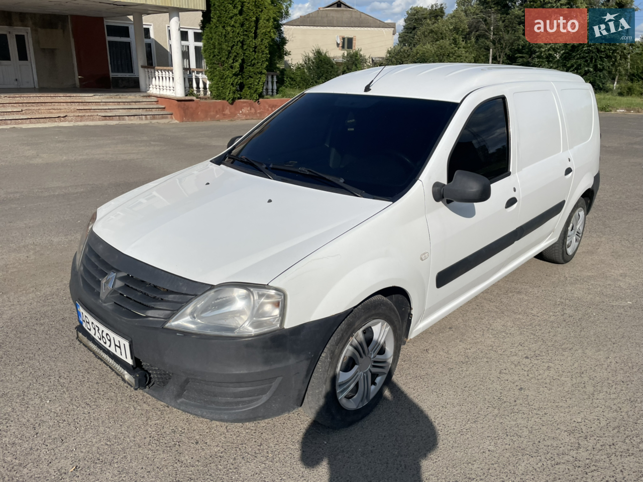 2011 Renault Logan - мініатюра 20
