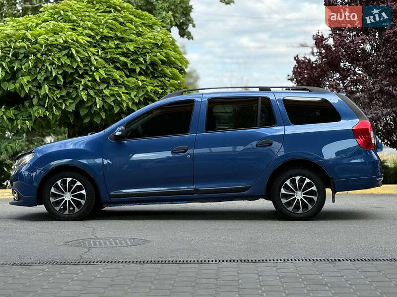 Універсал Renault Logan 2013 в Дніпрі