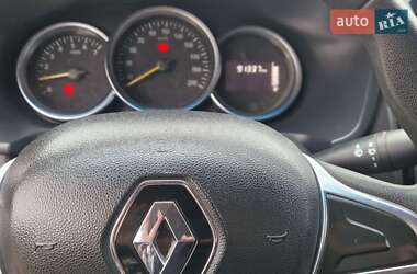 Седан Renault Logan 2019 в 