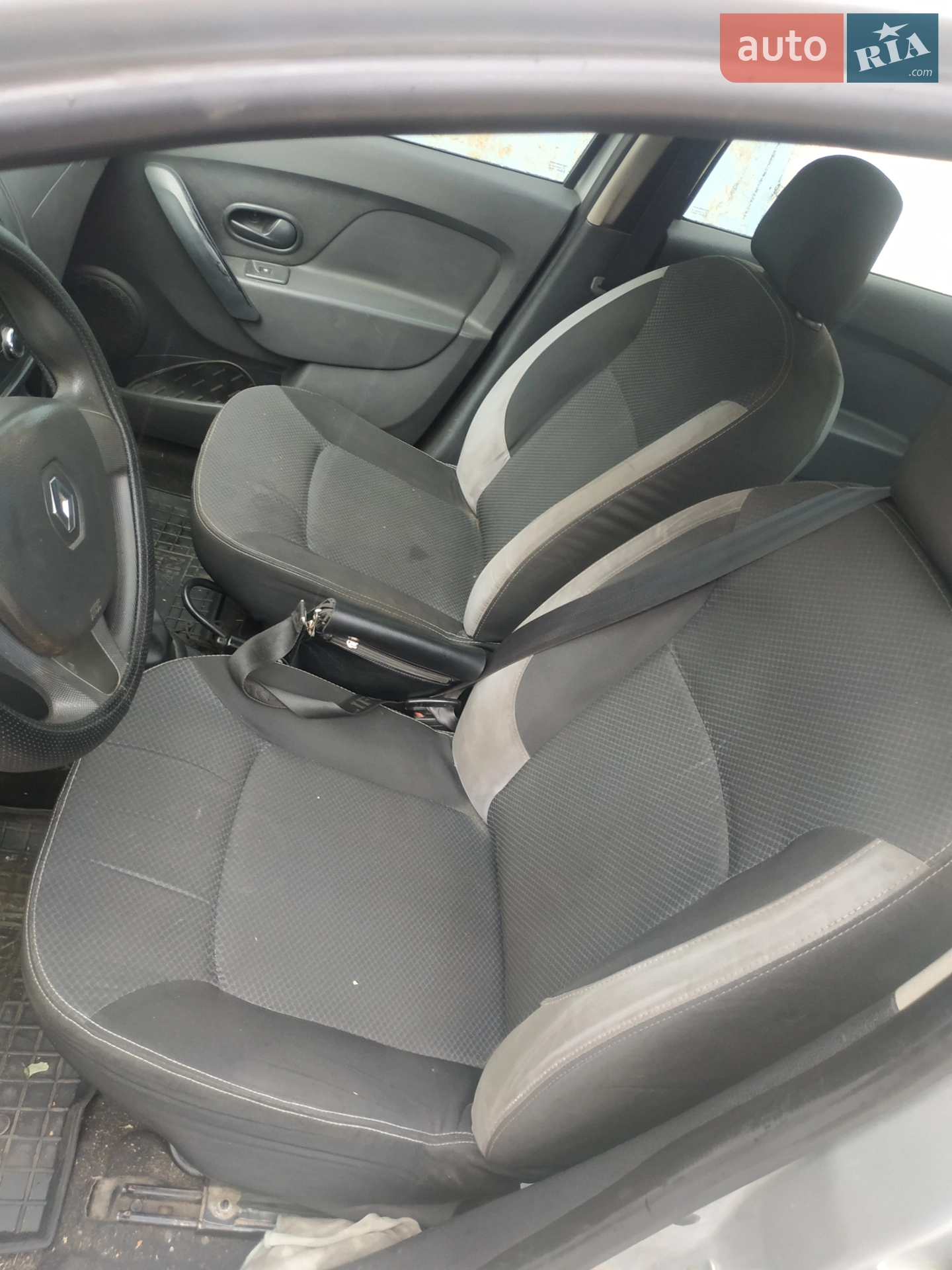 2013 Renault Logan - мініатюра 5
