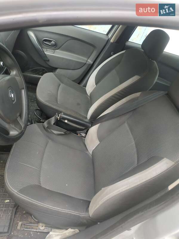 Седан Renault Logan 2013 в Днепре фото 5 Седан Renault Logan 2013 в Днепре