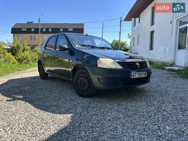 Renault Logan 2010