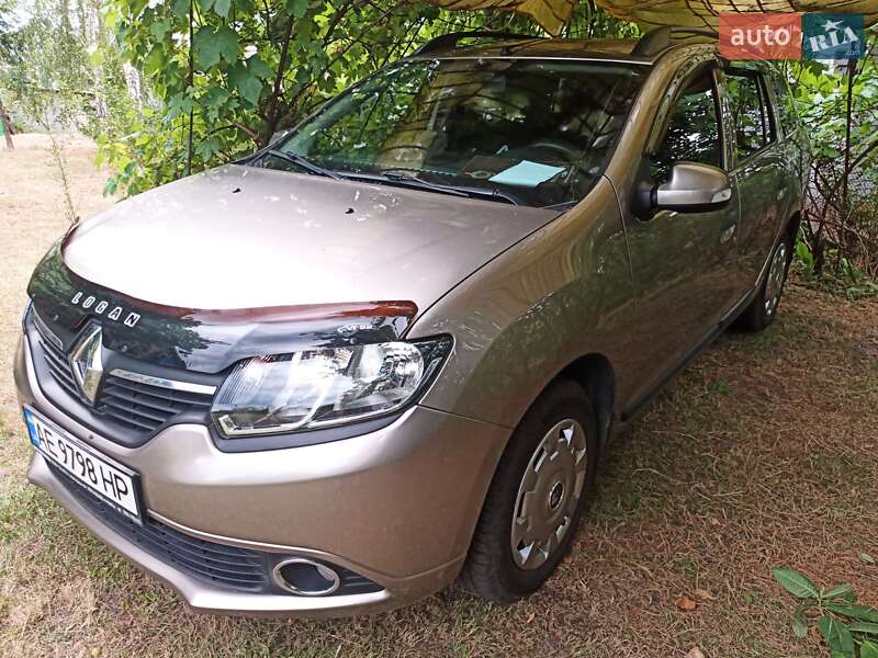 Renault Logan 2015