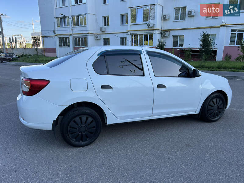 Седан Renault Logan 2013 в Харкові