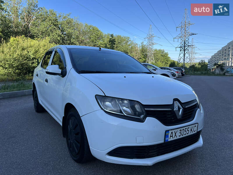 Седан Renault Logan 2013 в Харкові