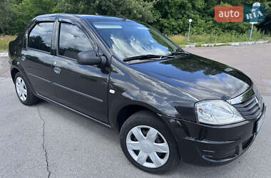Седан Renault Logan 2010 в Кролевці